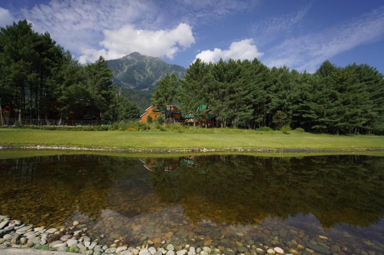 Radisson Golf Resort Pahalgam Exterior photo