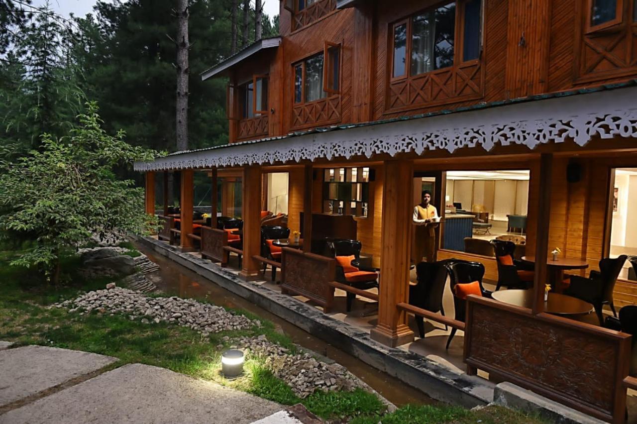 Radisson Golf Resort Pahalgam Exterior photo