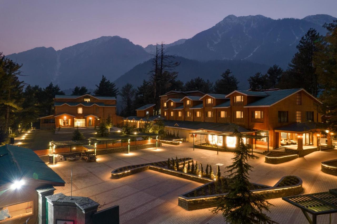 Radisson Golf Resort Pahalgam Exterior photo